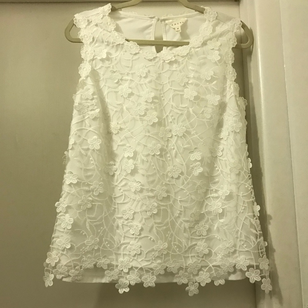 Gorgeous Lace Knit Blouse